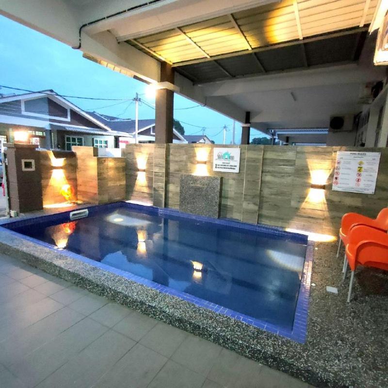 D'Q Putra Homestay Melaka Eksteriør billede